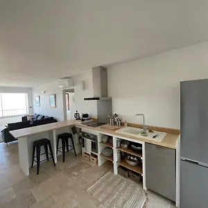  Apartment Design T3 Vue Et Montagne 2 3mn De La Fibre Clim Frankreich